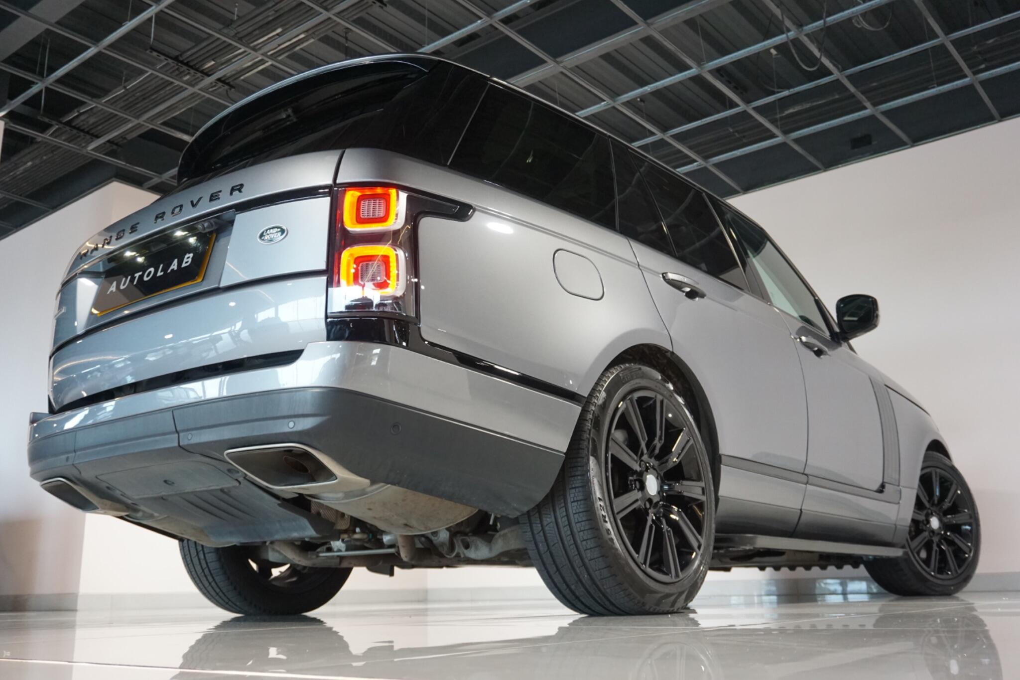 Land Rover Range Rover 2.0 P400e 13.1kWh Autobiography SUV 5dr Petrol Plug-in Hybrid Auto 4WD Euro 6 (s/s) (404 ps)